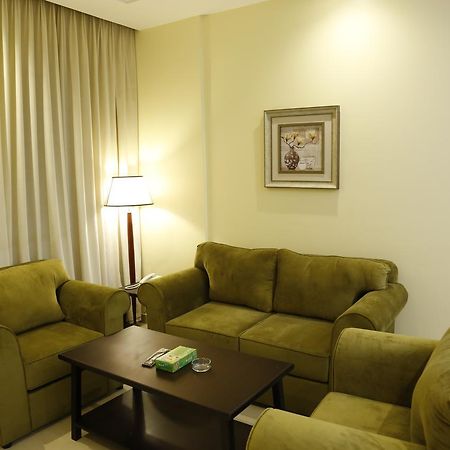 Flora Hotel Suite 2 فلورا2 للشقق المخدومة Riyadh Exteriör bild