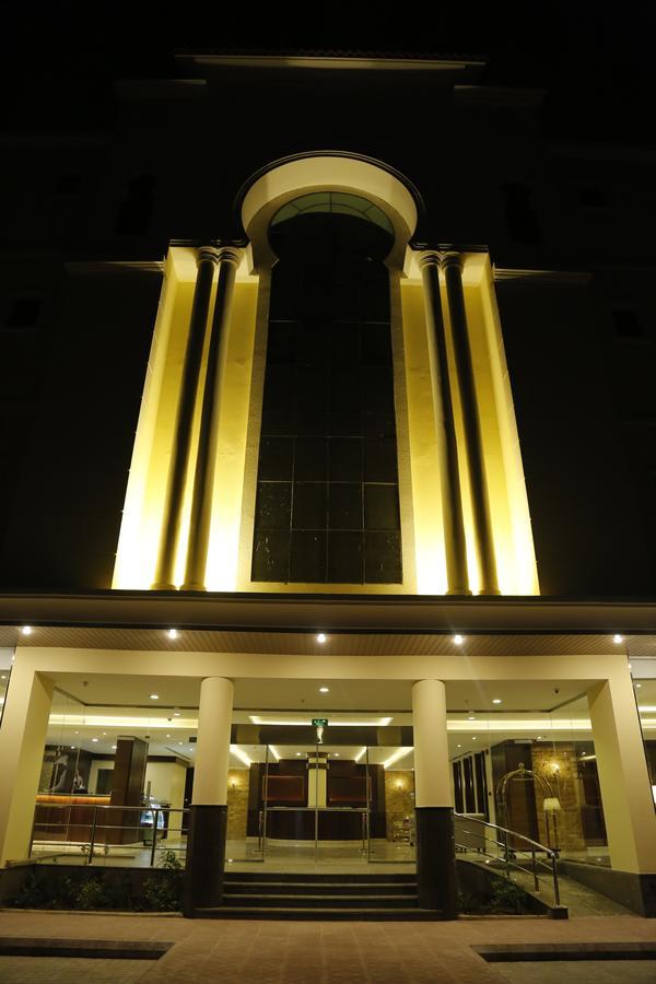 Flora Hotel Suite 2 فلورا2 للشقق المخدومة Riyadh Exteriör bild