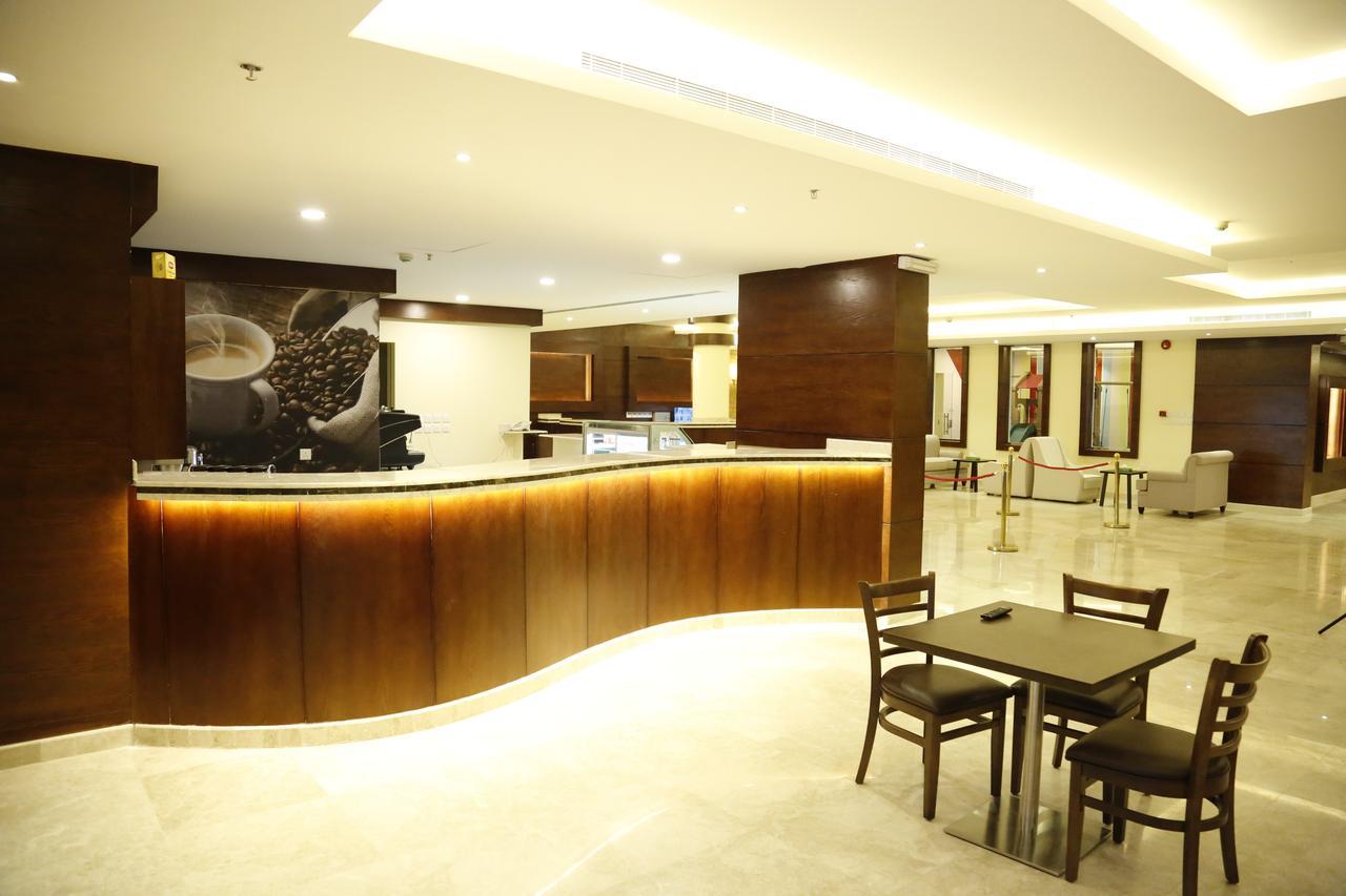 Flora Hotel Suite 2 فلورا2 للشقق المخدومة Riyadh Exteriör bild