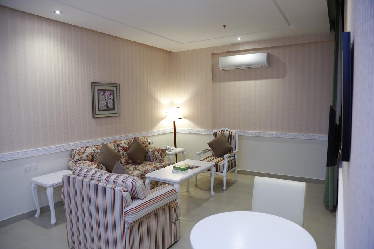 Flora Hotel Suite 2 فلورا2 للشقق المخدومة Riyadh Exteriör bild