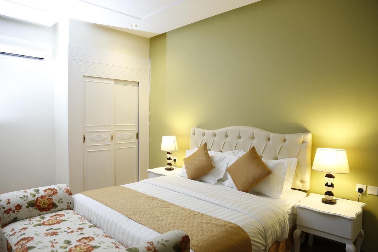 Flora Hotel Suite 2 فلورا2 للشقق المخدومة Riyadh Exteriör bild