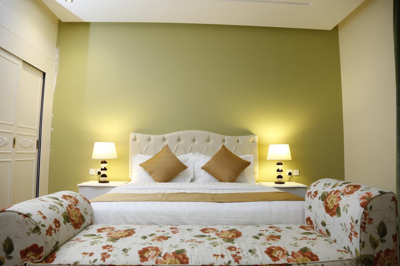 Flora Hotel Suite 2 فلورا2 للشقق المخدومة Riyadh Exteriör bild