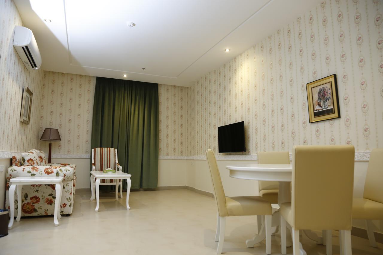 Flora Hotel Suite 2 فلورا2 للشقق المخدومة Riyadh Exteriör bild