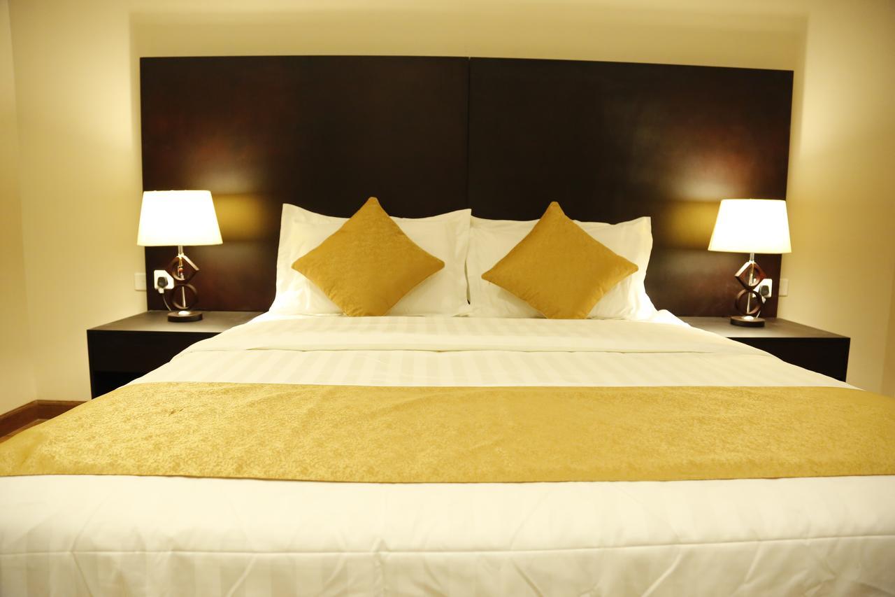 Flora Hotel Suite 2 فلورا2 للشقق المخدومة Riyadh Exteriör bild