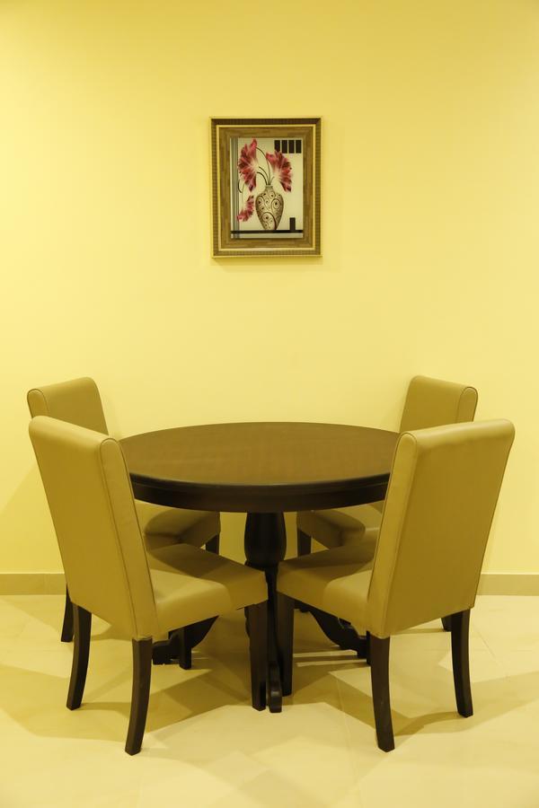 Flora Hotel Suite 2 فلورا2 للشقق المخدومة Riyadh Exteriör bild